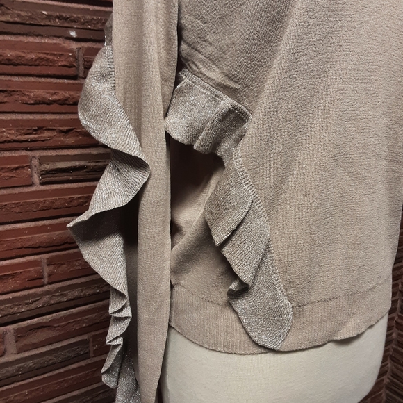 LUMIERE Sweater with ruffle size S - Picture 9 of 10